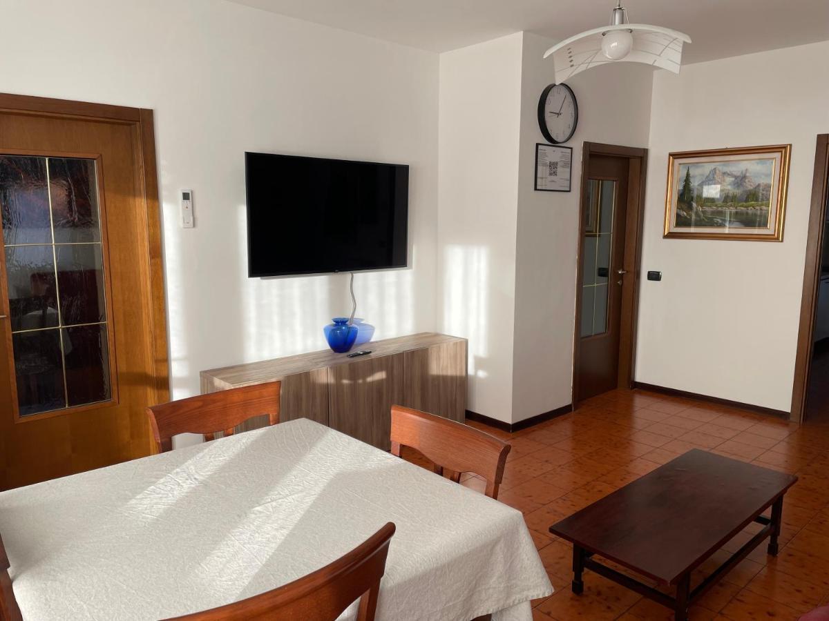 Spazioso Con 3 Da Letto Riva del Garda