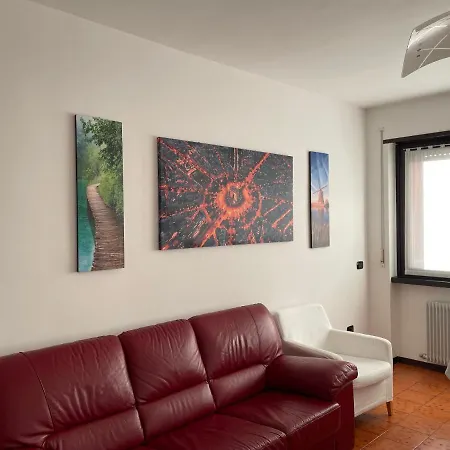 Appartamento Spazioso Con 3 Camere Da Letto Riva del Garda Exterior photo