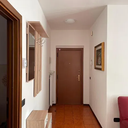 Appartamento Spazioso Con 3 Camere Da Letto Riva del Garda Exterior photo
