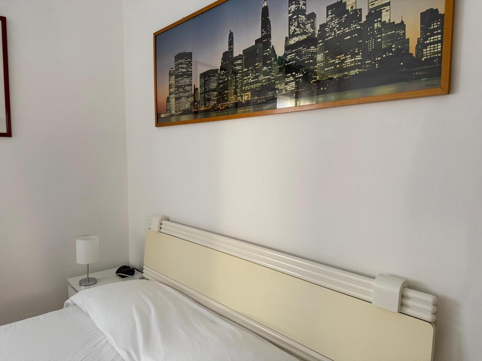 Spazioso Con 3 Da Letto Apartment *